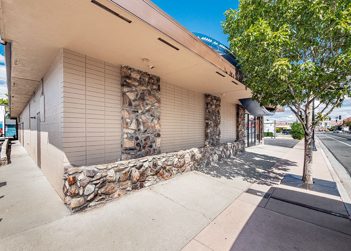 1746 Victorian Ave, Sparks, NV 89431